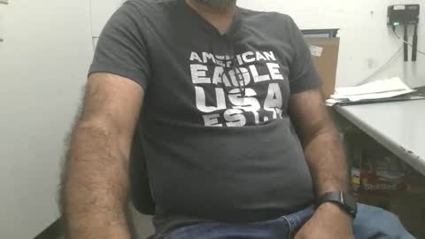 Snapshot of metter26 chatting on 05-31-26, 12:34 atx guy online show from 05-31-26, 12:34