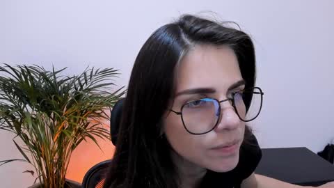Snapshot of meurief chatting on 01-01-25, 10:43 Meurif online show from 01-01-25, 10:43
