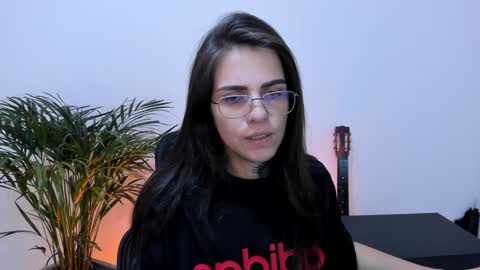 Snapshot of meurief chatting on 01-02-25, 07:01 Meurif online show from 01-02-25, 07:01