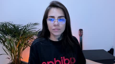 Snapshot of meurief chatting on 01-02-25, 10:05 Meurif online show from 01-02-25, 10:05