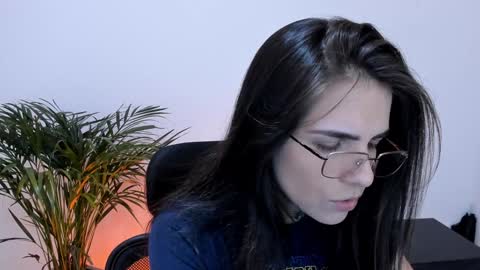 Snapshot of meurief chatting on 01-02-25, 10:55 Meurif online show from 01-02-25, 10:55