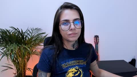 Snapshot of meurief chatting on 01-04-25, 10:16 Meurif online show from 01-04-25, 10:16