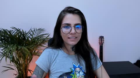 Snapshot of meurief chatting on 01-06-25, 08:50 Meurif online show from 01-06-25, 08:50