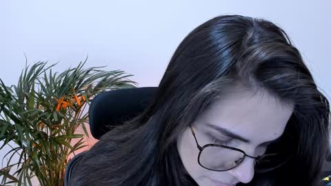 Snapshot of meurief chatting on 01-16-25, 03:56 Meurif online show from 01-16-25, 03:56