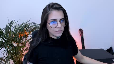 Snapshot of meurief chatting on 01-16-25, 06:59 Meurif online show from 01-16-25, 06:59