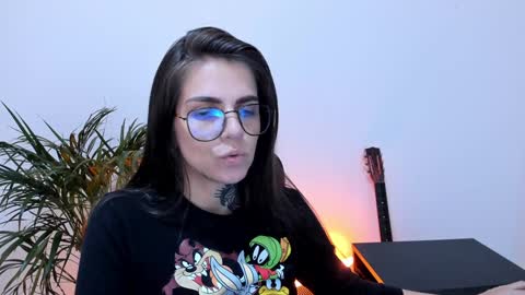 Snapshot of meurief chatting on 01-28-25, 11:17 Meurif online show from 01-28-25, 11:17