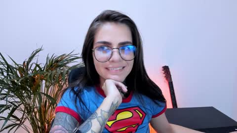 Snapshot of meurief chatting on 02-02-25, 11:00 Meurif online show from 02-02-25, 11:00