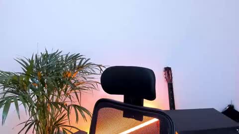 Snapshot of meurief chatting on 02-22-25, 03:47 Meurif online show from 02-22-25, 03:47
