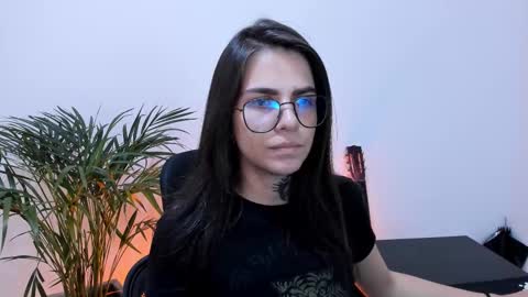Snapshot of meurief chatting on 03-05-25, 01:17 Meurif online show from 03-05-25, 01:17