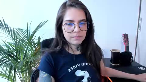 Meurif online show from 10-22-25, 02:39