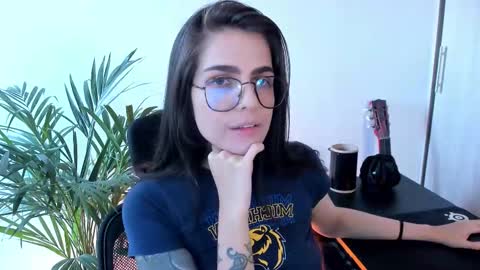 Meurif online show from 10-31-25, 03:13