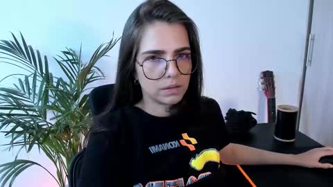 Meurif online show from 11-24-25, 09:03