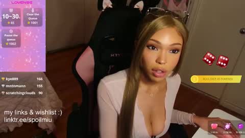 Snapshot of mew2wo chatting on 02-03-26, 02:53 mew2wo online show from 02-03-26, 02:53