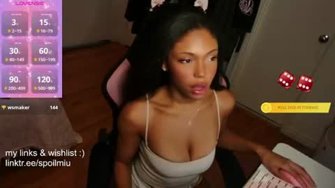 Snapshot of mew2wo chatting on 06-10-26, 06:34 mew2wo online show from 06-10-26, 06:34