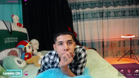 Jhon online show from 03-31-26, 02:02