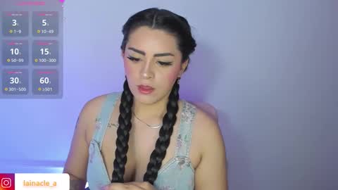 Booniee online show from 10-31-25, 04:57