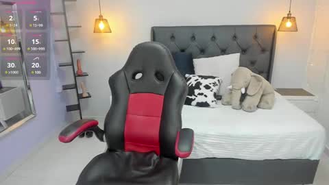 Snapshot of meylagia chatting on 01-27-25, 03:15 meylagia online show from 01-27-25, 03:15