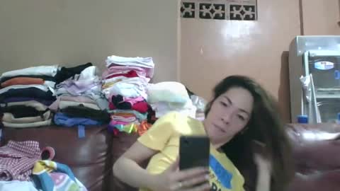  i e h c i R online show from 12-02-24, 07:25