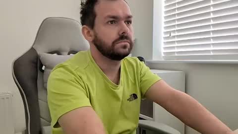 Snapshot of mg_of chatting on 02-26-25, 12:36 mg-of online show from 02-26-25, 12:36