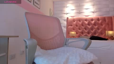 Snapshot of mhellissaw chatting on 02-05-25, 06:46 melissa online show from 02-05-25, 06:46