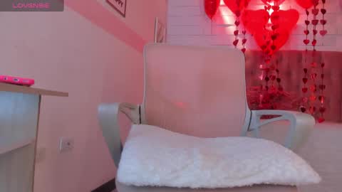 Snapshot of mhellissaw chatting on 02-15-25, 07:16 melissa online show from 02-15-25, 07:16