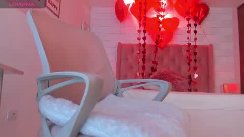 Snapshot of mhellissaw chatting on 02-16-25, 02:31 melissa online show from 02-16-25, 02:31