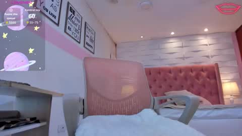 Snapshot of mhellissaw chatting on 02-09-26, 02:10 melissa online show from 02-09-26, 02:10