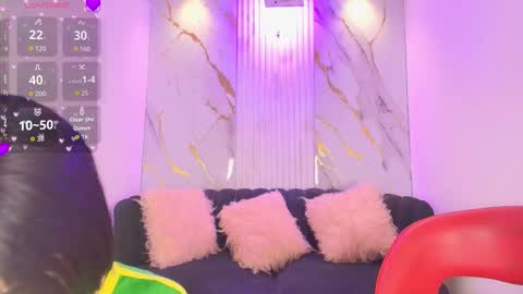 Mhia Kate online show from 11-28-25, 12:08