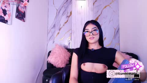 Snapshot of mhia_kate chatting on 05-29-26, 12:25 Mhia Kate online show from 05-29-26, 12:25