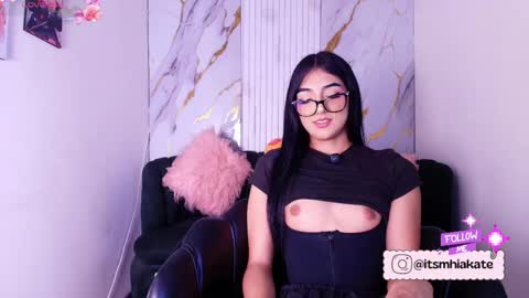 Snapshot of mhia_kate chatting on 06-06-26, 12:10 Mhia Kate online show from 06-06-26, 12:10