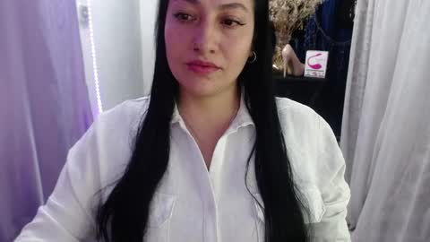 Snapshot of mhialorens chatting on 05-15-26, 12:06 LorenWelcome my rooomLovense is active my orgasms in your handsGive me more pleasure a PVT is open PVT online show from 05-15-26, 12:06