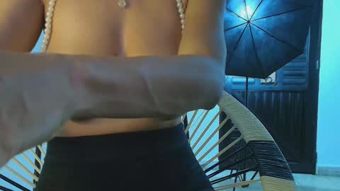 Mulata Spencer online show from 11-10-25, 05:39