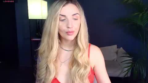Snapshot of mi1a_ chatting on 07-12-26, 03:30 mi1a_ online show from 07-12-26, 03:30