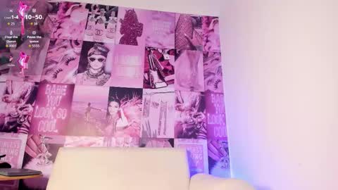 Mia online show from 11-24-25, 06:51