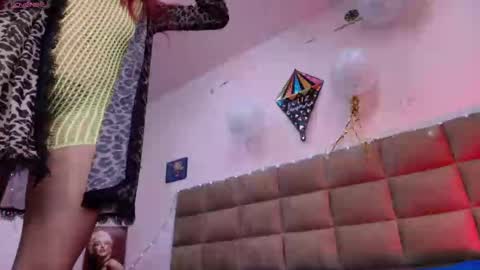 Emi online show from 10-06-25, 07:33