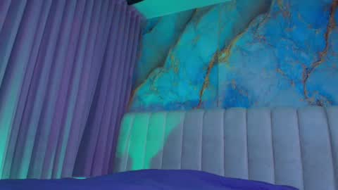 Emi online show from 02-25-26, 07:23