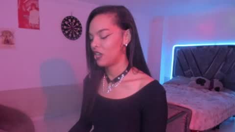 Snapshot of mia__gatess chatting on 07-12-26, 10:12 Mia Gates online show from 07-12-26, 10:12