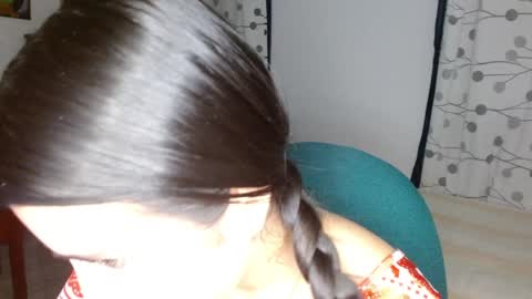 Mia online show from 12-30-24, 11:38