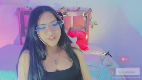 Snapshot of mia_bnnyy chatting on 09-27-25, 09:42 mia_bnnyy online show from 09-27-25, 09:42