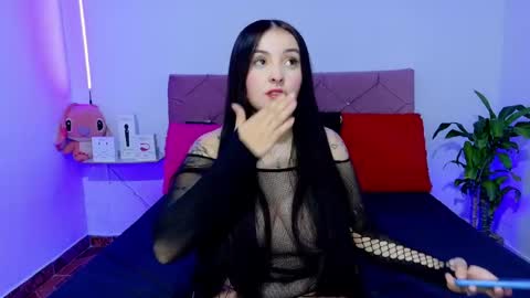 mia_cherry07 online show from 06-02-26, 03:41