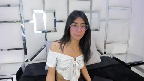 mia_clark18 online show from 10-15-25, 04:18