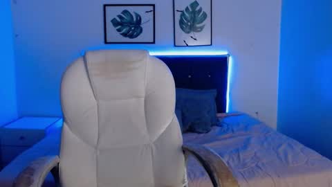 MIA online show from 11-07-25, 03:28