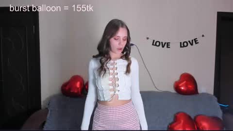 Snapshot of mia_com chatting on 03-08-25, 02:30 Mia next stream Thursday 1400 UTC1 Friday 1400 UTC1 online show from 03-08-25, 02:30