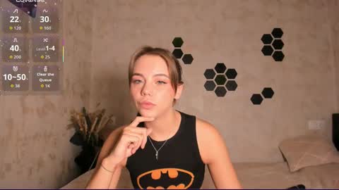 Snapshot of mia_com chatting on 09-16-25, 02:18 Mia next stream Thursday 1400 UTC1 Friday 1400 UTC1 online show from 09-16-25, 02:18