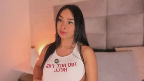 Mia crawford online show from 03-26-26, 12:00