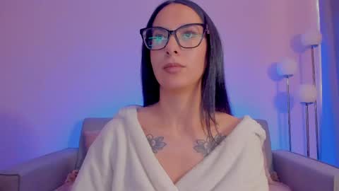 Sarah Luna online show from 03-18-26, 06:22