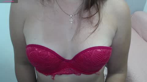 Snapshot of mia_diaz1 chatting on 01-13-25, 03:47 Mia online show from 01-13-25, 03:47
