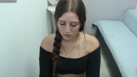 Snapshot of mia_diaz1 chatting on 02-03-25, 01:08 Mia online show from 02-03-25, 01:08