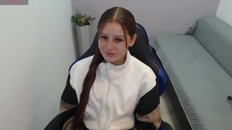 Snapshot of mia_diaz1 chatting on 10-03-25, 01:30 Mia online show from 10-03-25, 01:30