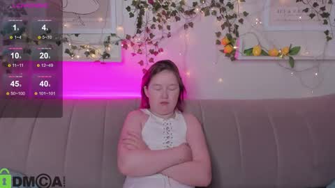 Snapshot of mia_ferd chatting on 09-26-25, 02:48 Mia online show from 09-26-25, 02:48